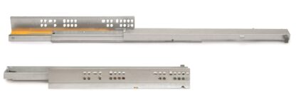 Guida sottopavimento, capacità di carico: 30 kg (67 lbs), 250 mm (9-27/32"), versione: estrazione totale con chiusura ammortizzata, 3124005. Cassetto sottopavimento di alta qualità per cassetto in legno, cassetto in legno, ripiano in legno e molto altro, di EMUCA - immagine 6